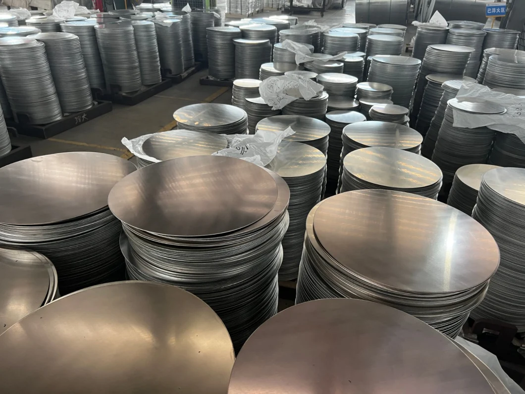 China Manufacture High Quality Stainless Steel 304 316 1050 430 Triply Clad Circle Metal Material for Cookware